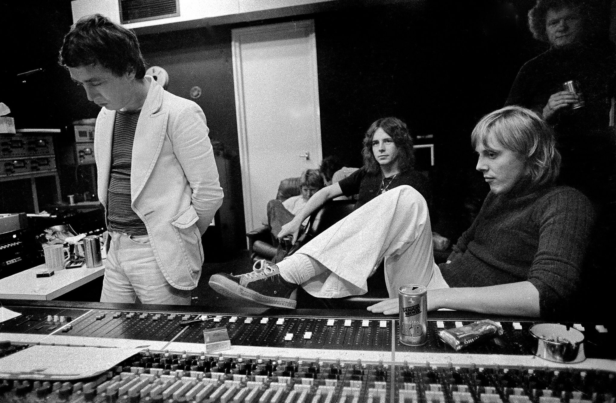 AC/DC - Forever Young - Bordeaux Rock